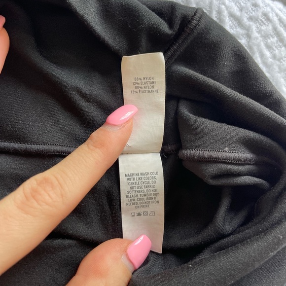 Aerie real me 7/8 high rise legging - Picture 4 of 5